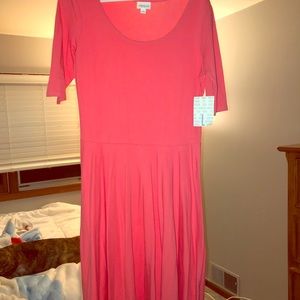 LulaRoe Nicole Large Pink Dress